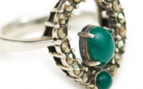 名人珠宝著名珠宝爱好者HarryStyles推出古董微马赛克戒指
