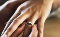 订婚夫妇想要高度个性化的戒指体验