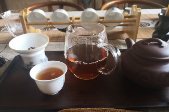 蒙古人喝的砖茶是什么茶，蒙古砖茶怎么喝？