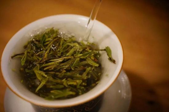 白茶对男性的性功能，喝白茶对肾有影响吗