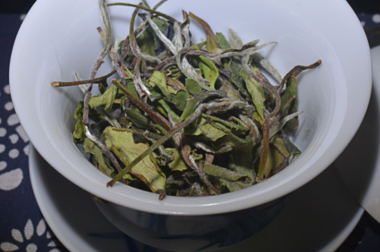 白茶哪个品种最贵，白茶最贵的叫什么名字？
