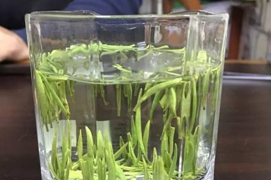 余姚瀑布仙茗是什么档次，瀑布仙茗茶多少一斤？