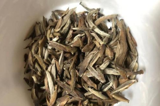 紫笋茶和白茶哪个好，紫笋茶什么档次？