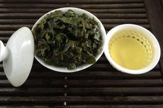 铁观音是乌龙茶还是绿茶，铁观音茶叶属于哪类茶？