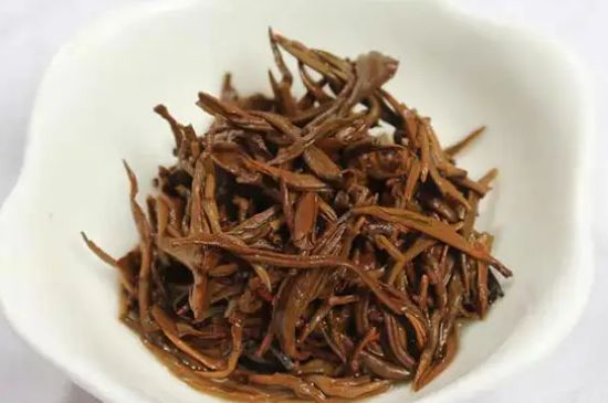 都匀毛尖红茶的简介，都匀毛尖红茶介绍