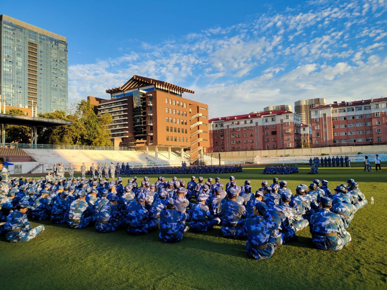 521 青岛理工大学——今天我要对你说喜欢