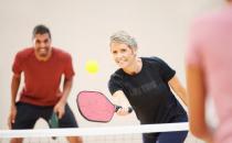 Pickleball球员终生找到他们的天堂