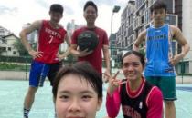 踢足球与打篮球等户外活动从而增添了新的训练乐趣