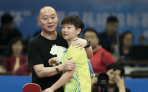 河北乒乓球女队教练谈孙颖莎成长经历