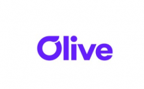Olive在第126届波士顿马拉松上庆祝重要的马拉松