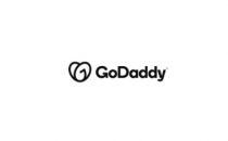 大阪直美联手GoDaddy推出新网站