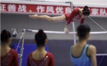 中国体操女队27日进行冬训难新动作测验
