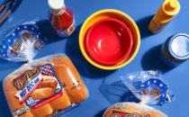 美国最受欢迎的面包品牌正在寻找球场转型