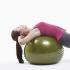 如何正确使用瑜伽球减肥？（进行腹部按摩及锻炼）