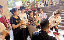 火锅店万元招聘最能吃辣员工被质疑炒作 老板回应