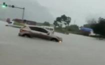 ​桂林暴雨371所学校停课 雨势减弱 强降雨云系将影响广东