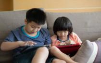 玩手机对孩子大脑的影响有哪些（思维能力和记忆力减退）