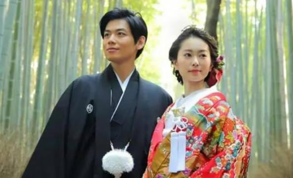 日本年轻人开始流行友情婚 何为“友情婚”