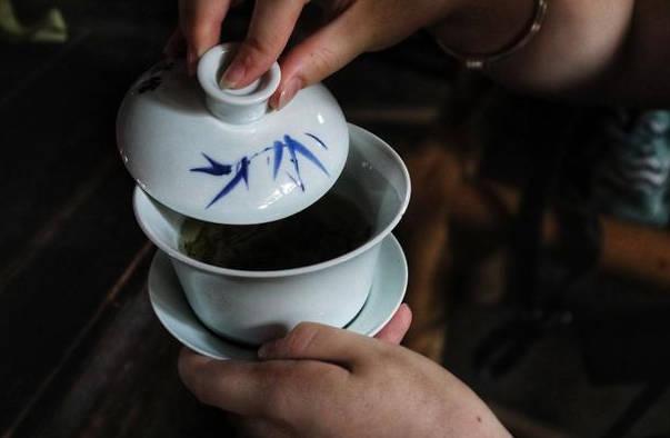 盖碗是喝茶的还是泡茶的